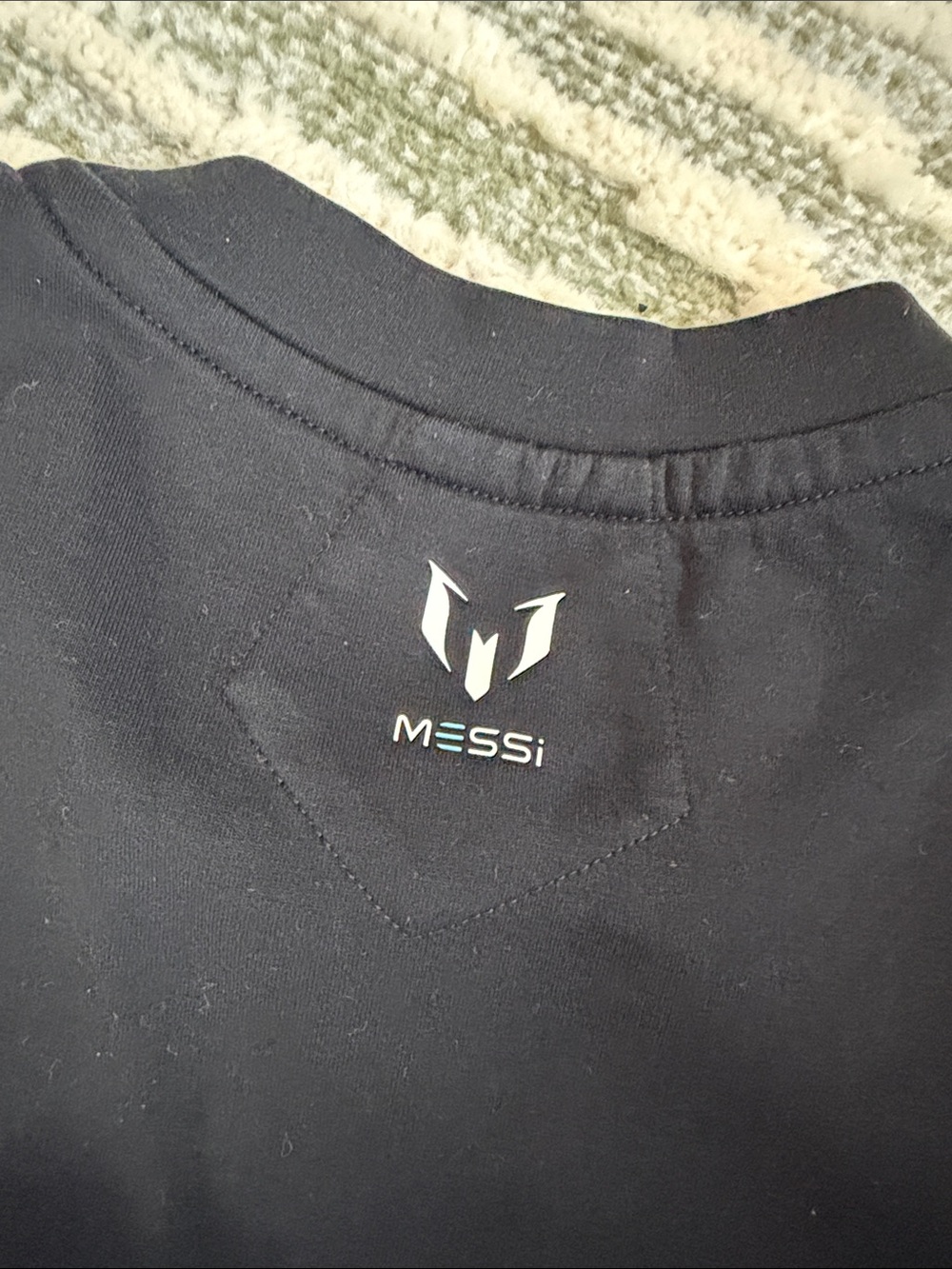 Messi Soccer Collection: Men's Black Sweatshirt with Red Zip Pocket